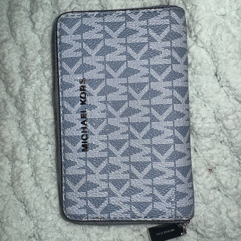 Michael Kors Blue and White Logo Zip Wallet